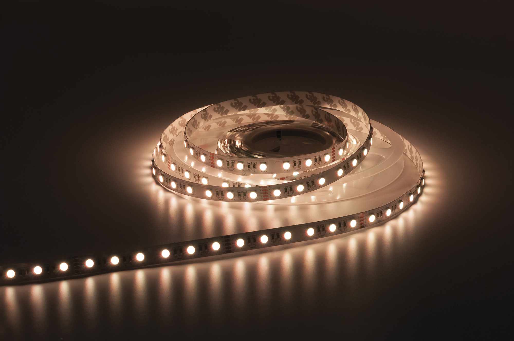 ARTECTA Havana Ribbon - RGB + 6000 K - IP20 6.000K 60 LEDs/m - 840 lm/m - 19.2 W/m - 24 V