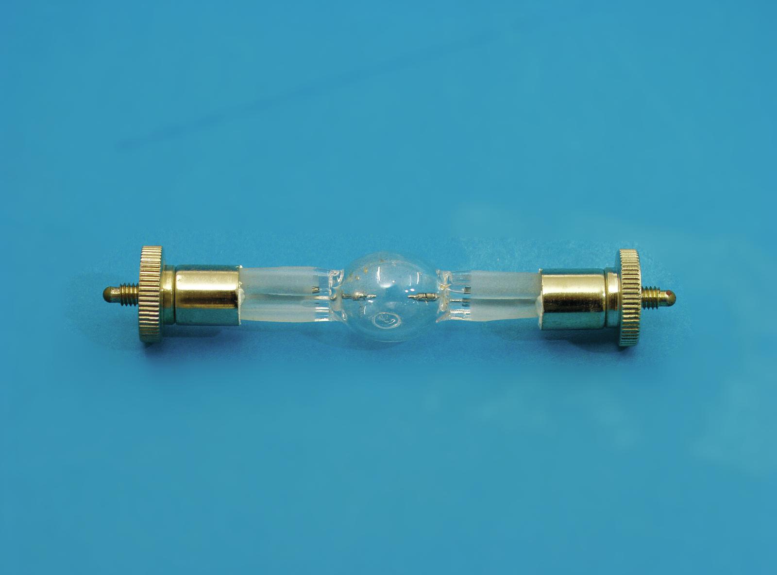 OMNILUX OTI 100V/300W SFc-10-4 500h 6500K OMNILUX OTI 100V/300W SFc-10-4 500h 6500K