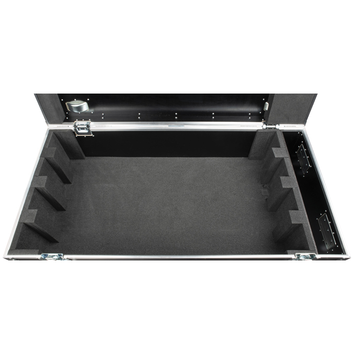 SHOWTEC Case for 4x Phantom 1220 Zoombar Mit Fach für Zubehör SHOWTEC Case for 4x Phantom 1220 Zoombar Mit Fach für Zubehör
