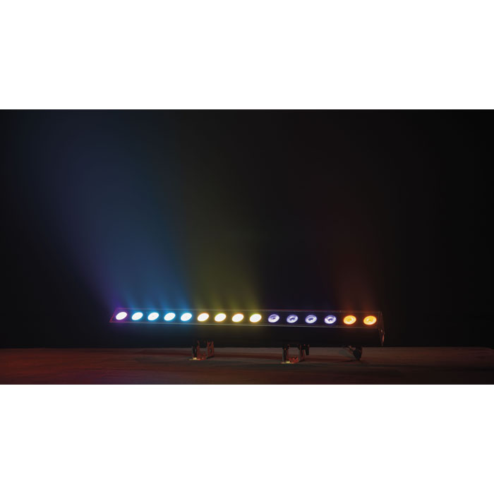 Showtec Cameleon PixelBar 15 Q6 Tour 15x 10 W RGBWA-UV LED-Pixel-Leiste - Power Pro True - IP65