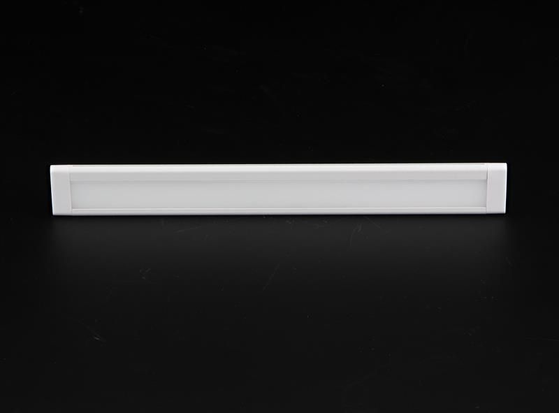 Mia III 1000 mm, 14 W, 4000 K, Weiß Mia III 1000 mm, 14 W, 4000 K, Weiß