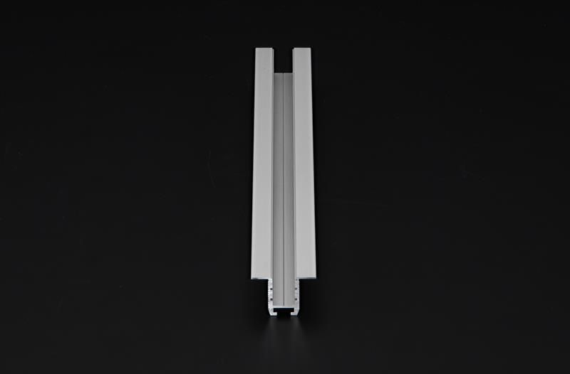 Trockenbau-Profil, Wand-Decke ET-03-10, 2,5m, Silber Trockenbau-Profil, Wand-Decke ET-03-10, 2,5m, Silber