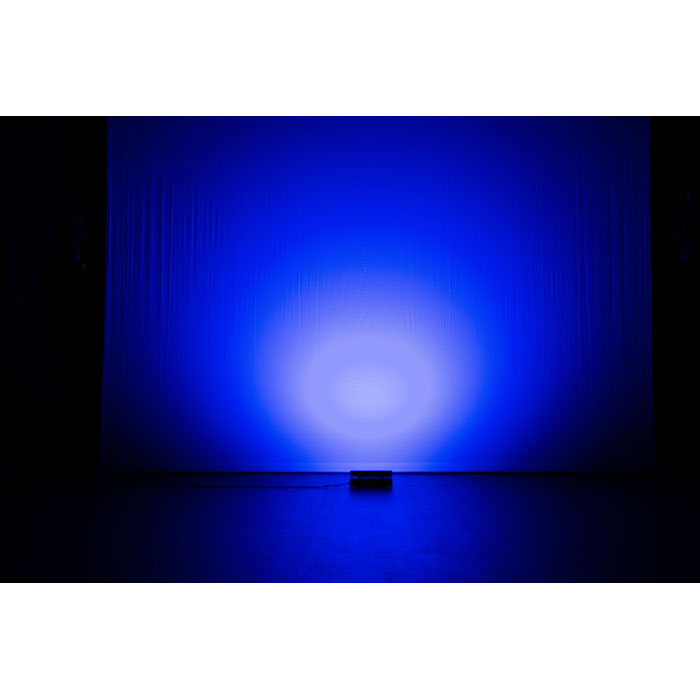 Showtec Performer Cyc Q6 Cyclorama-Washer für die Hintergrundbeleuchtung
