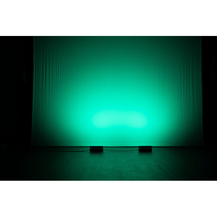 Showtec Performer Cyc Q6 Cyclorama-Washer für die Hintergrundbeleuchtung