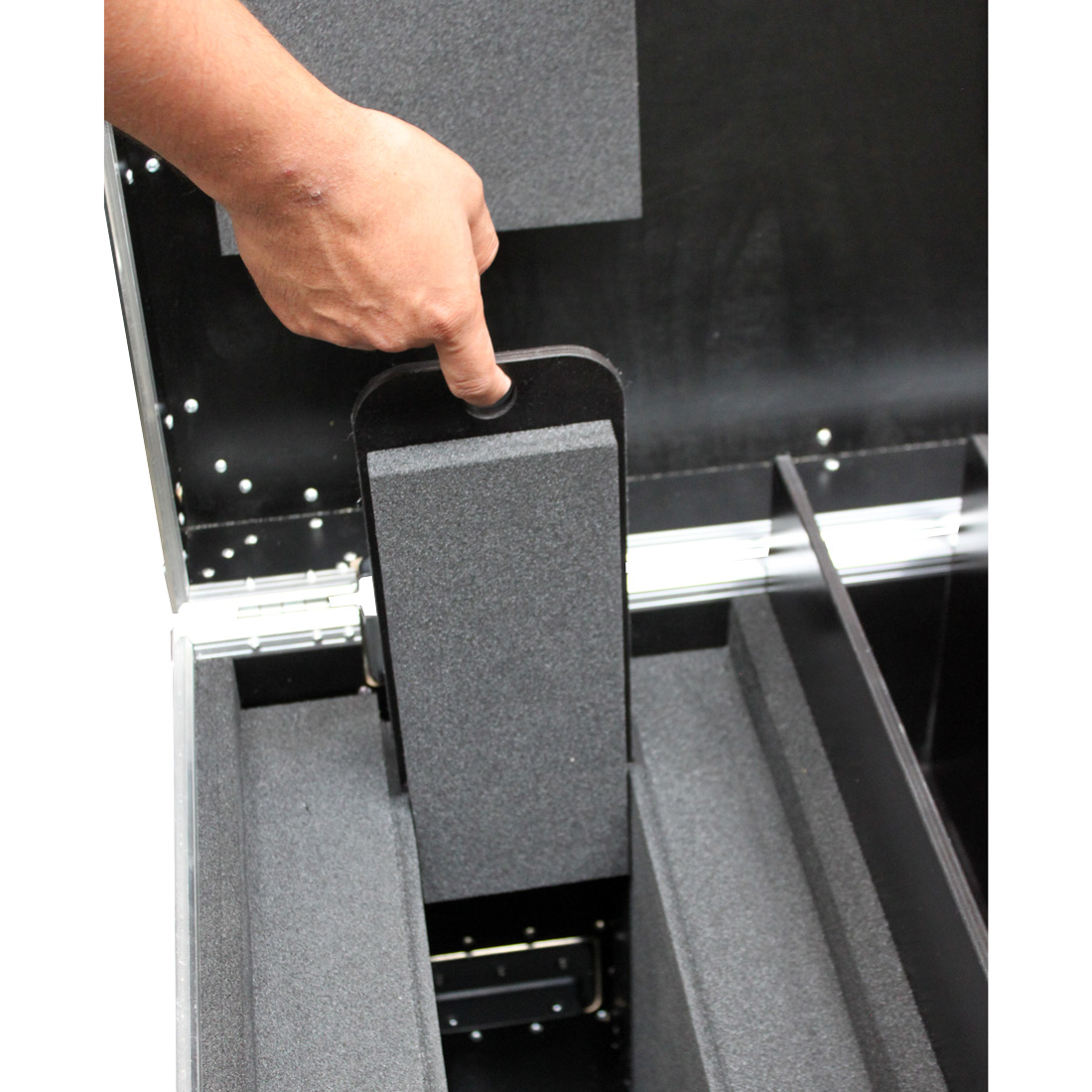 Touring Case 2x Illusion Dotz 4.4/3.3 Touring Case 2x Illusion Dotz 4.4/3.3