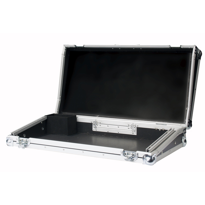 SHOWTEC Case for Showmaster 48 Flightcase SHOWTEC Case for Showmaster 48 Flightcase