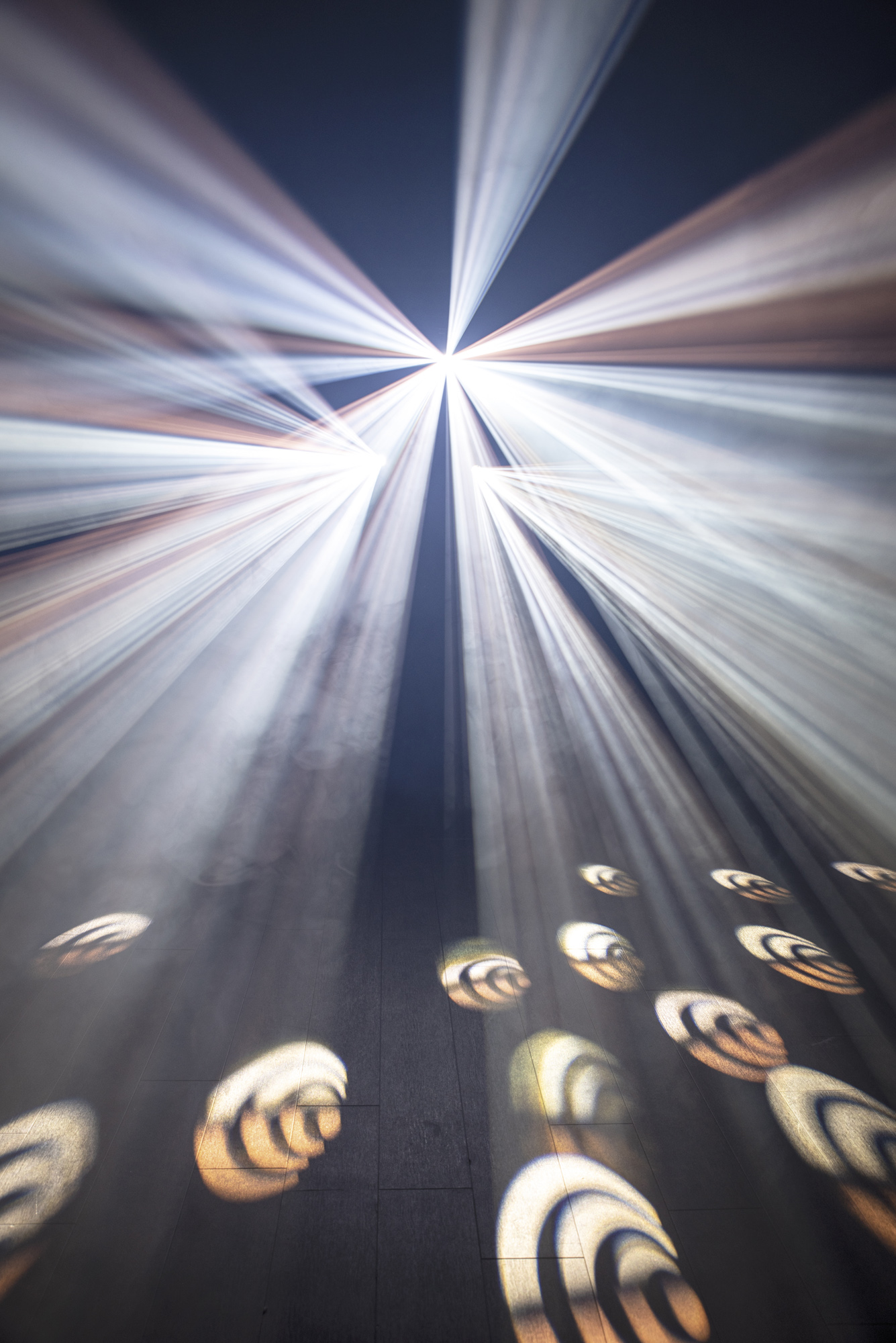SHOWTEC Dataflower LED Effektleuchte