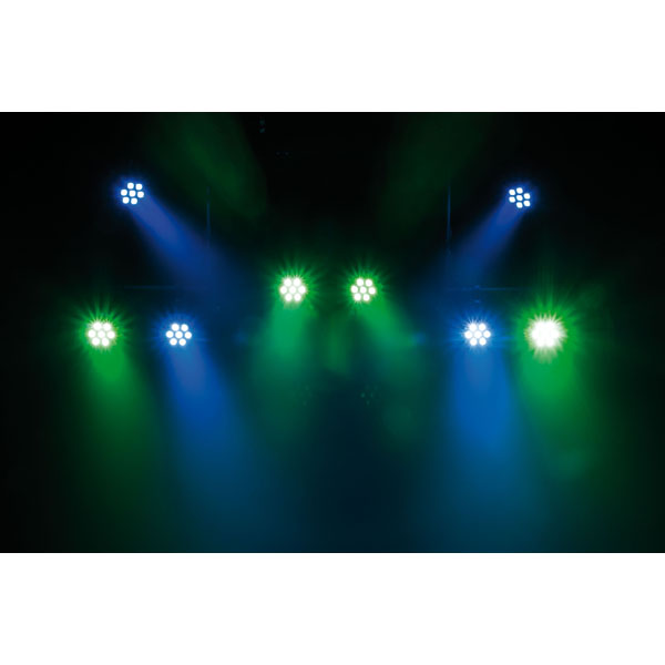 SHOWTEC Compact Par 7 Q4 7x 4 W RGBW LED PAR - grau SHOWTEC Compact Par 7 Q4 7x 4 W RGBW LED PAR - grau